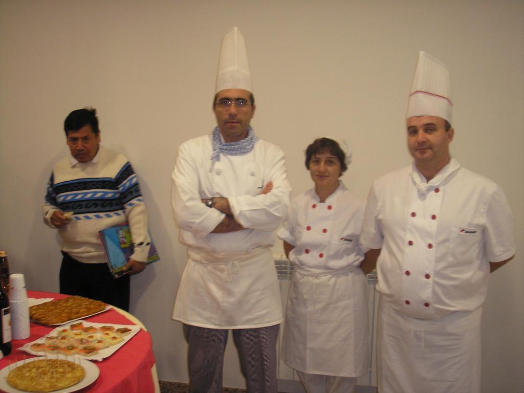 סלאמנקה Residencia Universitaria Atilano Coco מראה חיצוני תמונה